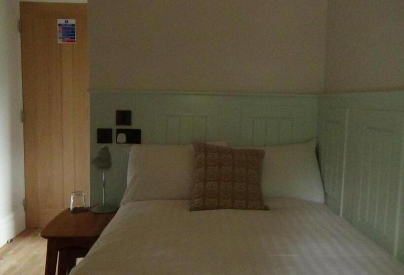 غرفة قياسية فردية, The Kingsley At Eversley
