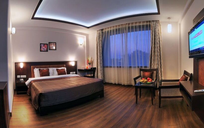 اتاق استاندارد, The Retreat