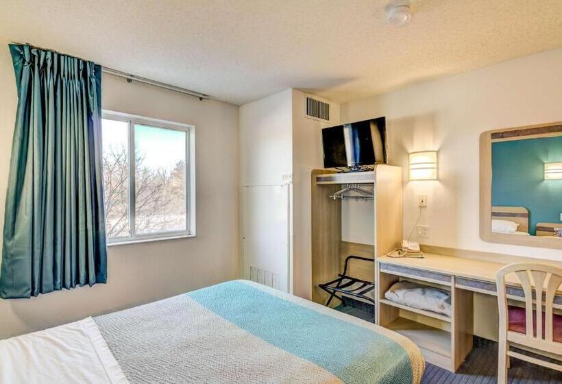 غرفة قياسية لذوى الاحتياجات الخاصة, Econo Lodge