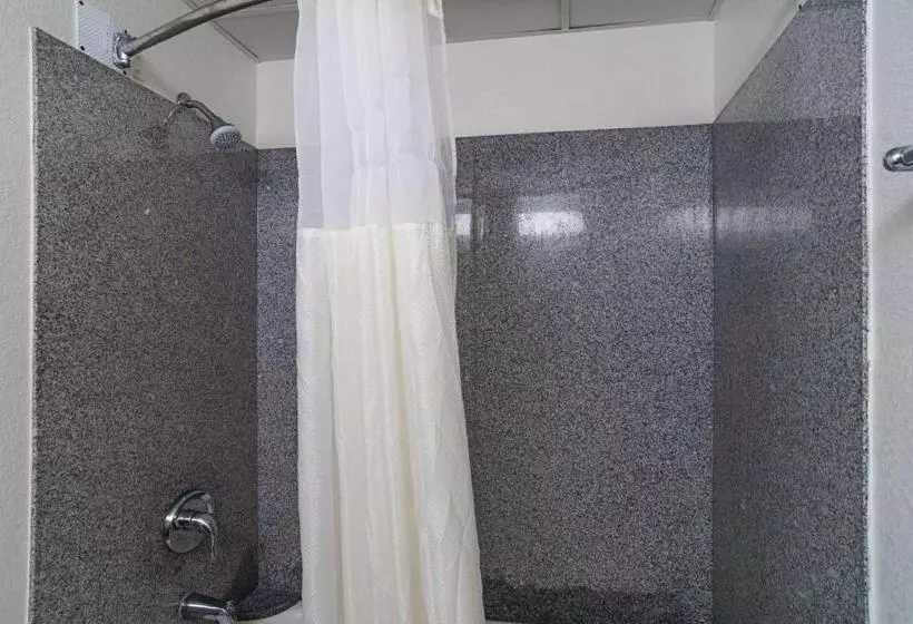 キングサイズベッドのデラックスルーム, Motel 6oklahoma City, Ok  South