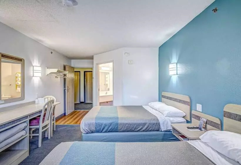 ２ダブルベッドのスタンダードルーム, Econo Lodge