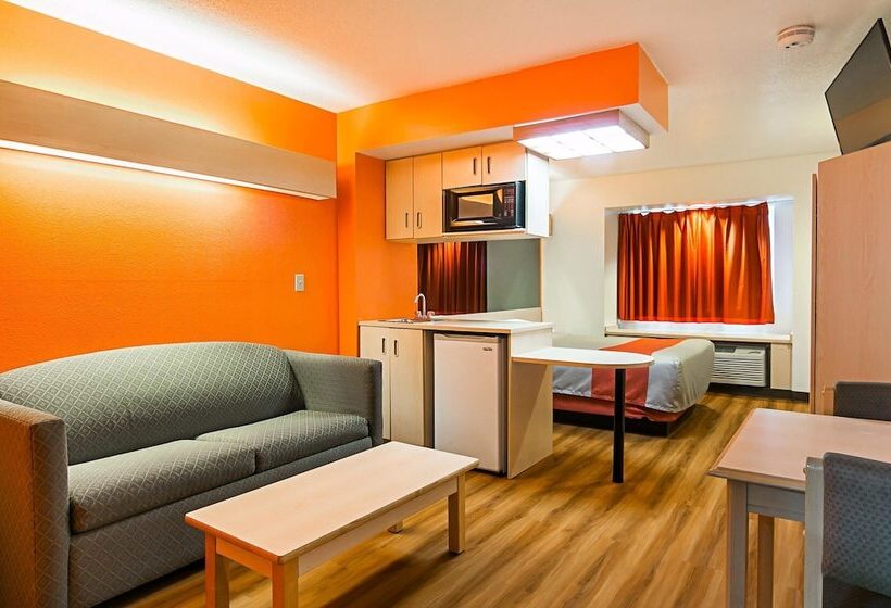 Люкс Повышенной Комфортности, Motel 6sycamore, Il