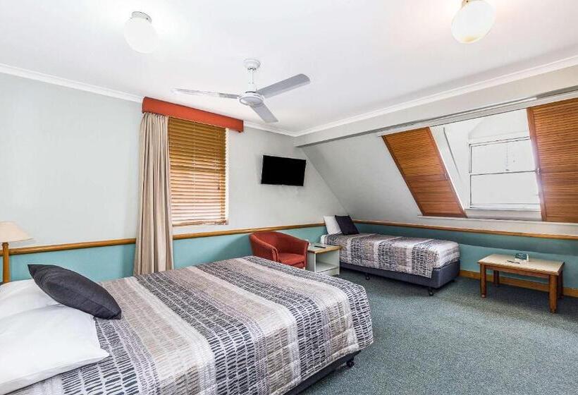 سوییت, Spring Hill Terraces