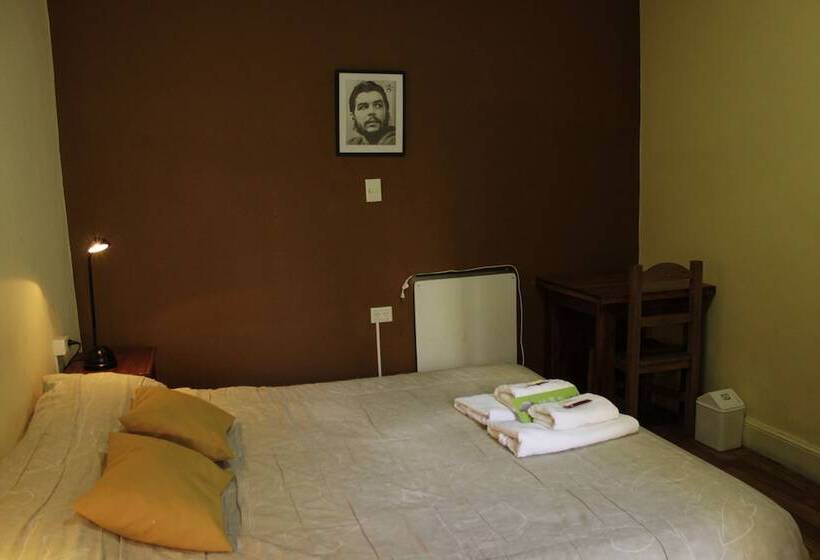 اتاق استاندارد با سرویس بهداشتی مشترک, Sabatico Travelers Hostel & Guesthouse