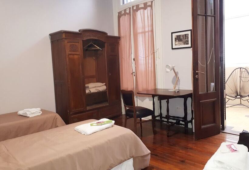 اتاق استاندارد سه نفره, Sabatico Travelers Hostel & Guesthouse