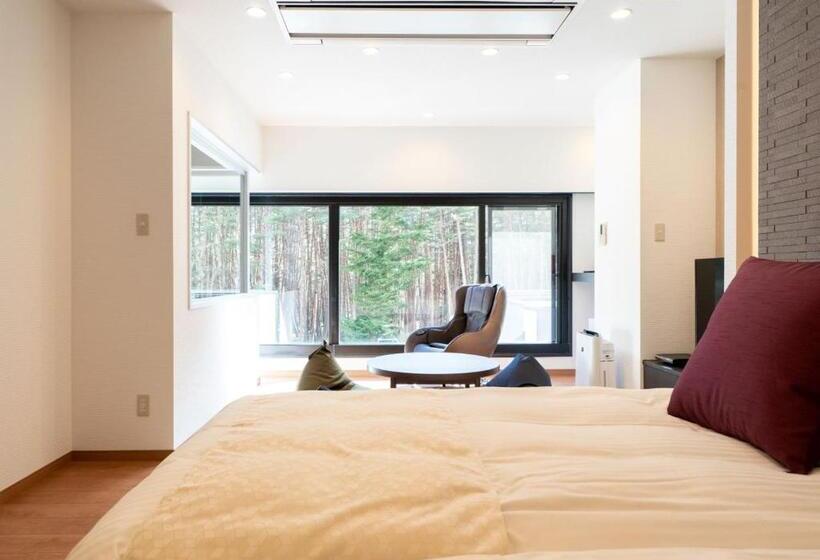 جناح جونيور, Yatsugatake Hotel Fuuka