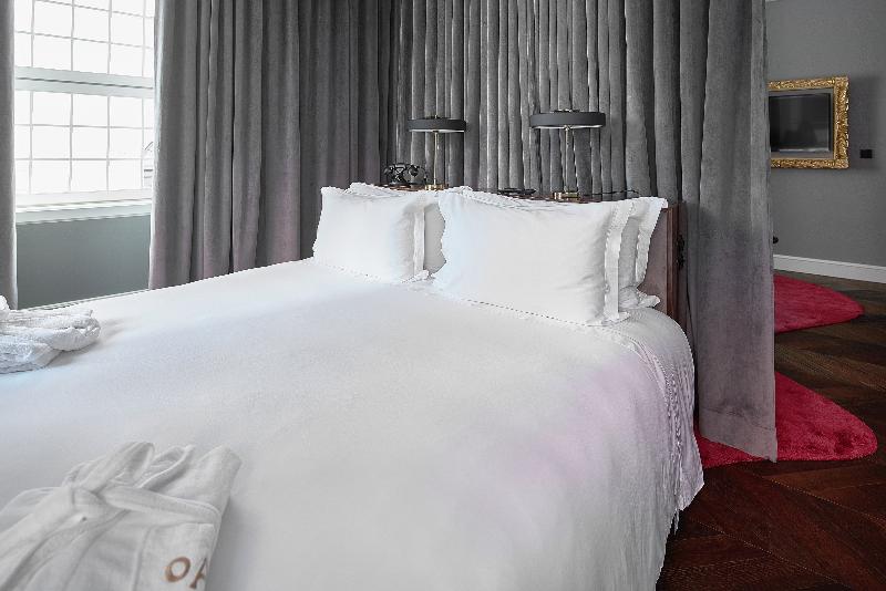 בקתה סטנדרטית, Casa De Lobos