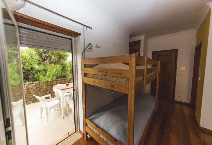 تختخواب در اتاق مشترک, Ericeira Chill Hill Hostel & Private Rooms