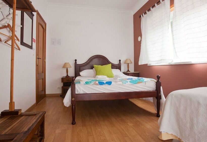 اتاق استاندارد با سرویس بهداشتی مشترک, Ericeira Chill Hill Hostel & Private Rooms