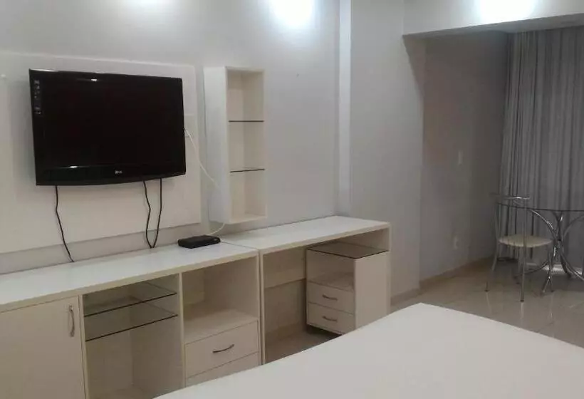 اتاق اجرایی سه نفره, Brasilia Apart Hotéis