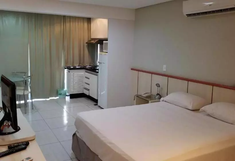 اتاق اجرایی سه نفره, Brasilia Apart Hotéis