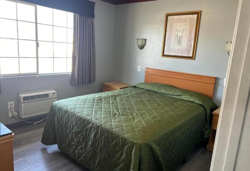 标准间, Harbor Inn