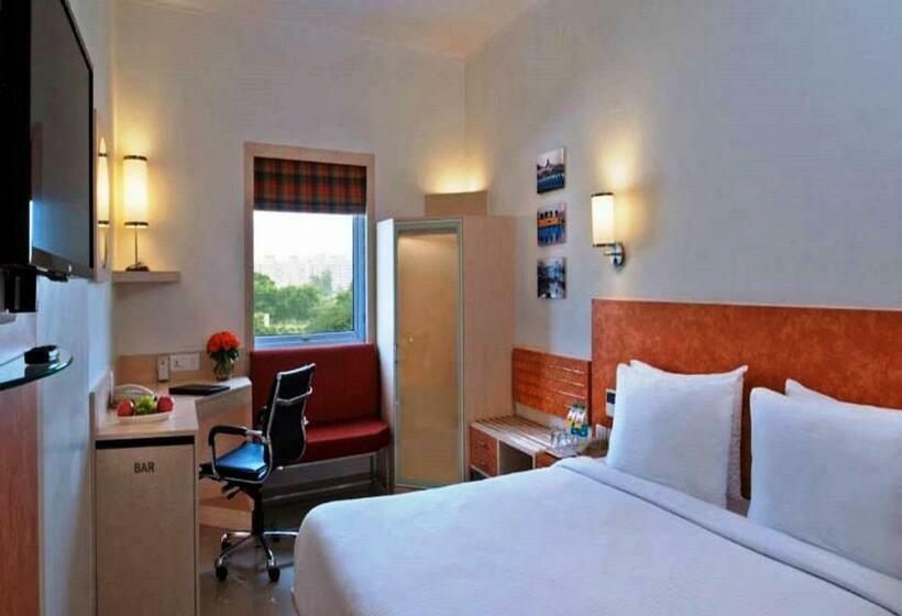 スーペリアールーム, Nirwana Hometel Jaipur  A Sarovar