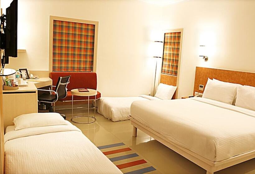 带观景的标准工作室, Nirwana Hometel Jaipur  A Sarovar