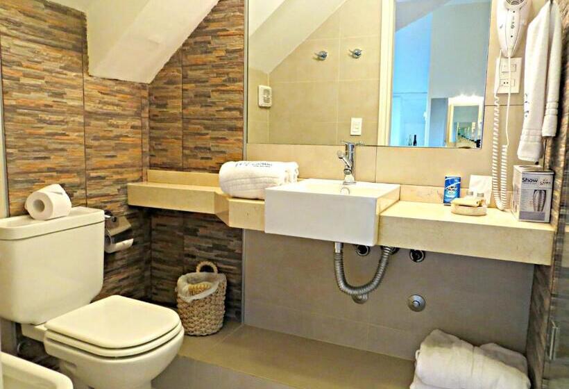 Люкс Повышенной Комфортности, Petit Chateau Hotel Boutique