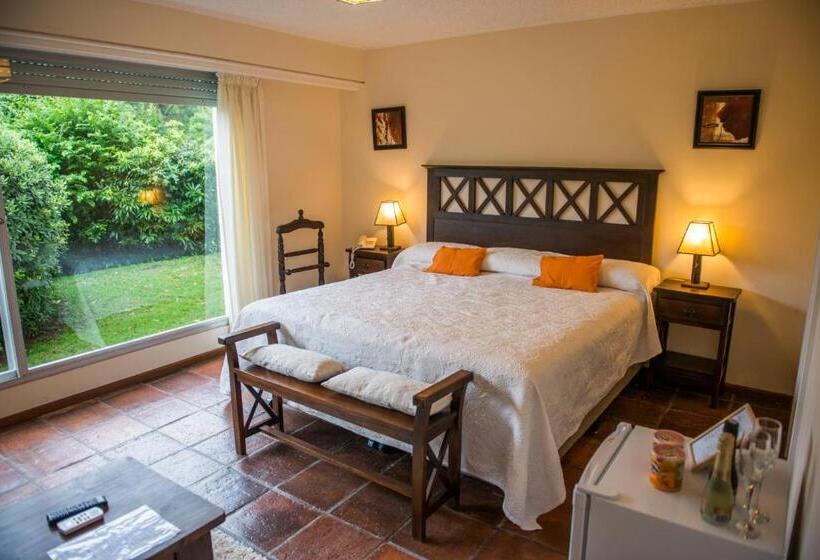스탠다드 룸 킹사이즈 침대, Petit Chateau Hotel Boutique