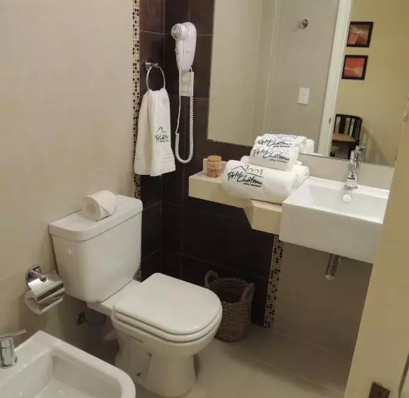 スタンダードシングルルーム, Petit Chateau Hotel Boutique
