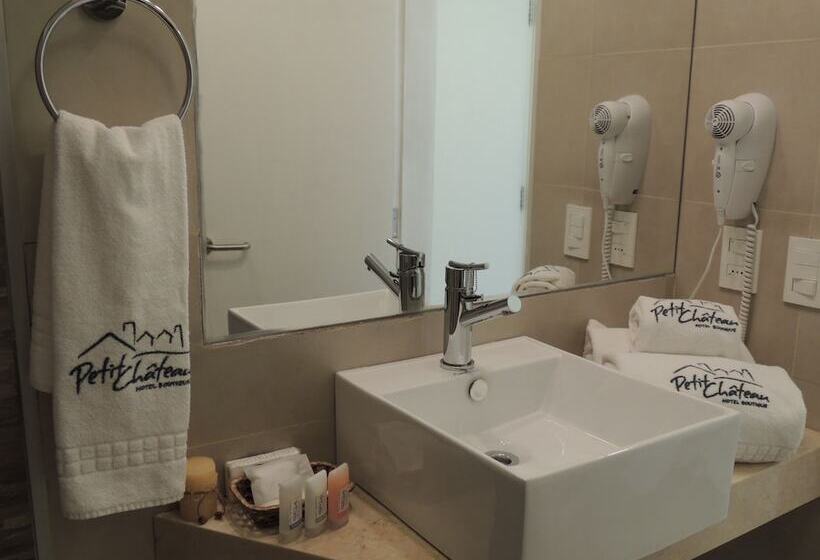 Номер Стандарт, Petit Chateau Hotel Boutique