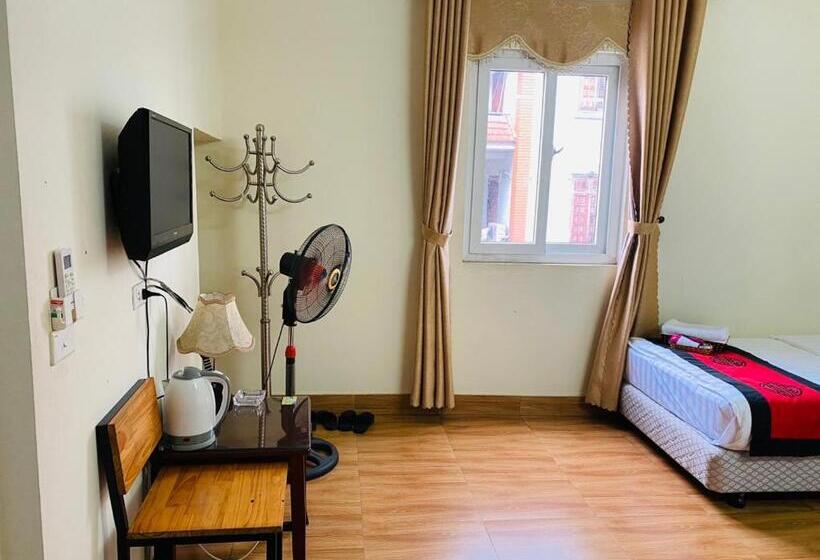 اتاق استاندارد, Phương Thảo