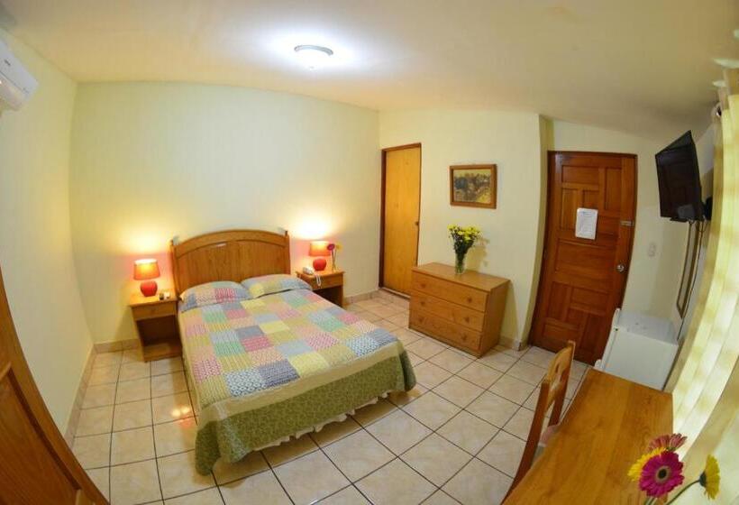 اتاق استاندارد یک نفره, Posada Don Pantaleon