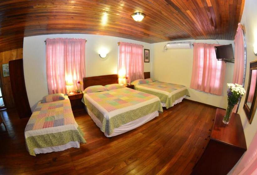 اتاق استاندارد سه نفره, Posada Don Pantaleon