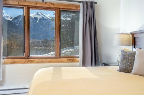 Апартаменты 1 Спальня, Riverside B02   Riverside Magpie
