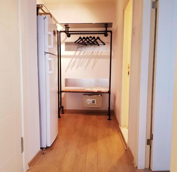 サイドシービューファミリールーム, Rumours Inn