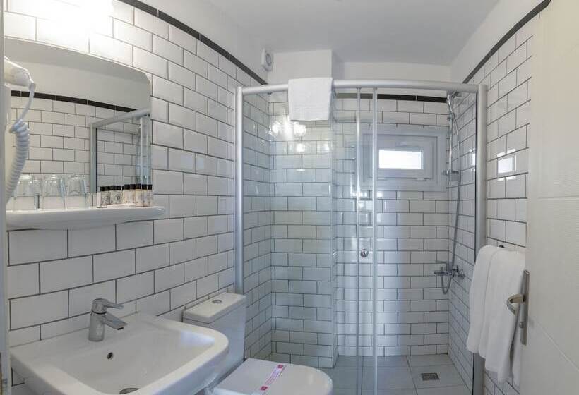 スタンダードシングルルーム, Rumours Inn