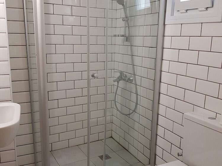 エコノミートリプルルーム, Rumours Inn