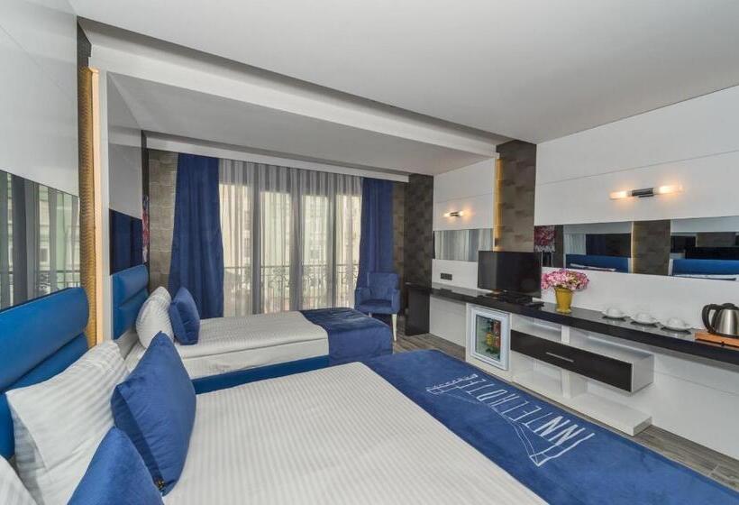 Трехместный Номер Superior, Inntel Hotel Istanbul