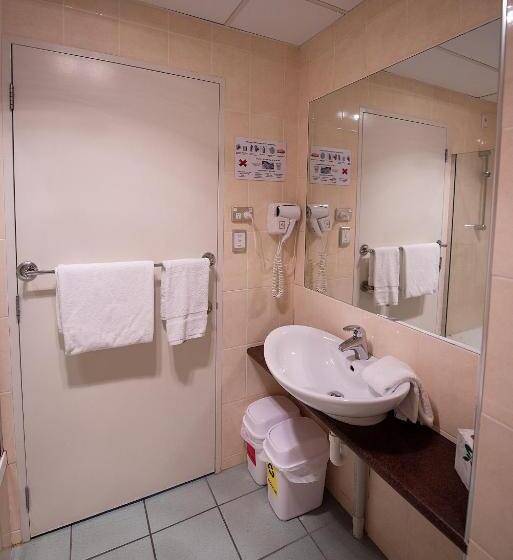 اتاق لوکس, The Garden