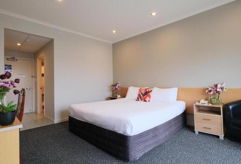 اتاق لوکس, The Garden