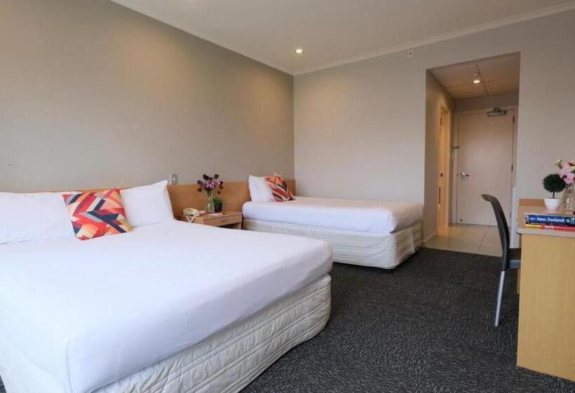 اتاق لوکس, The Garden