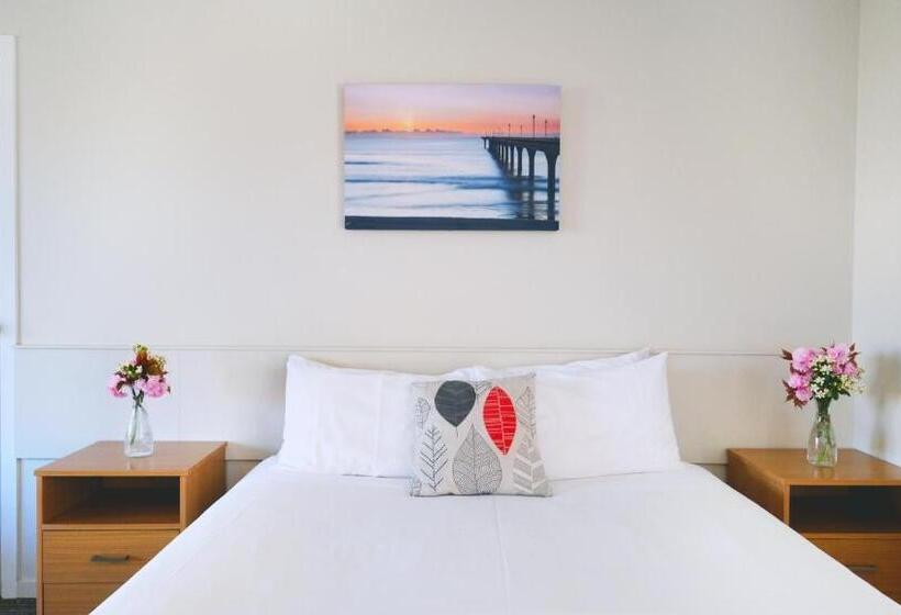 سوییت خانوادگی, The Garden