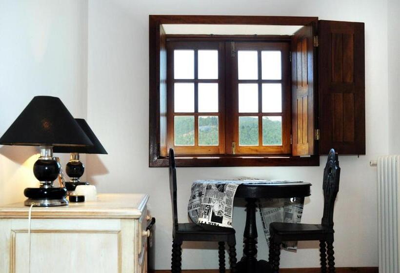 סוויטה, Quinta Das Escomoeiras