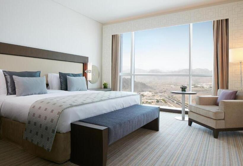 Club Room King Bed, Royal M Fujairah By Gewan