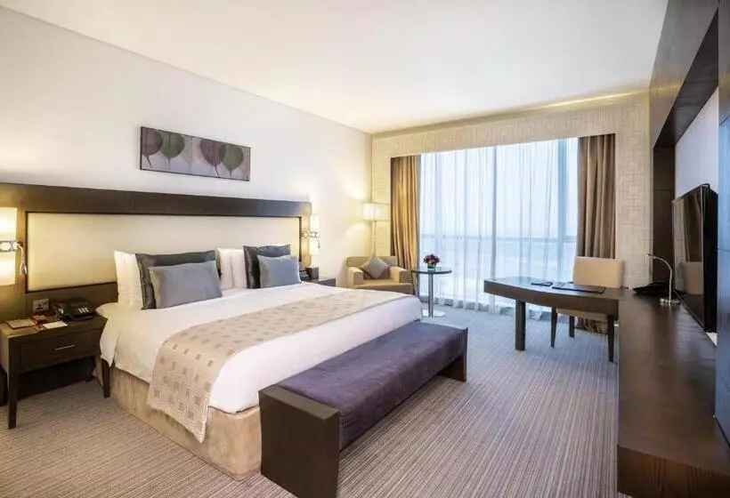 キングサイズベッドのクラブルーム, Royal M Fujairah By Gewan