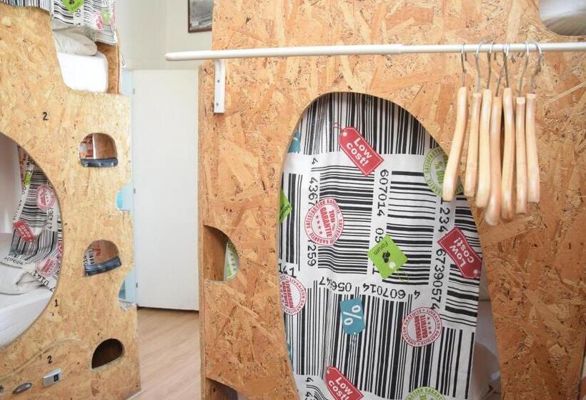 Letto in Camera Condivisa, Sunset Destination Hostel