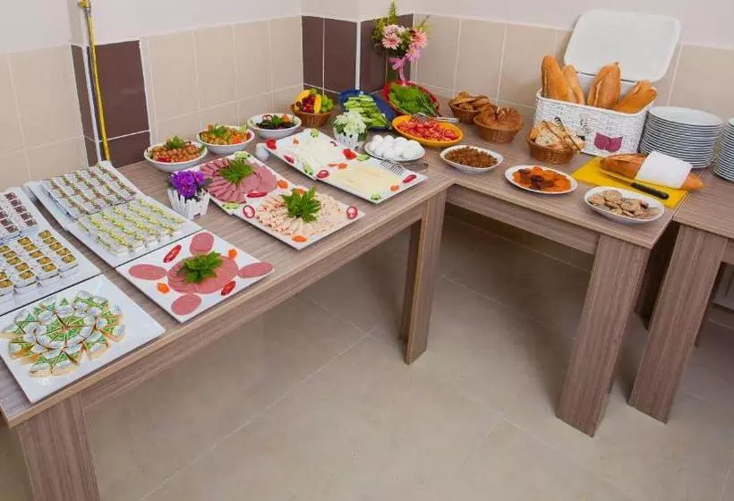 Standard Single Room, Birlik Apart