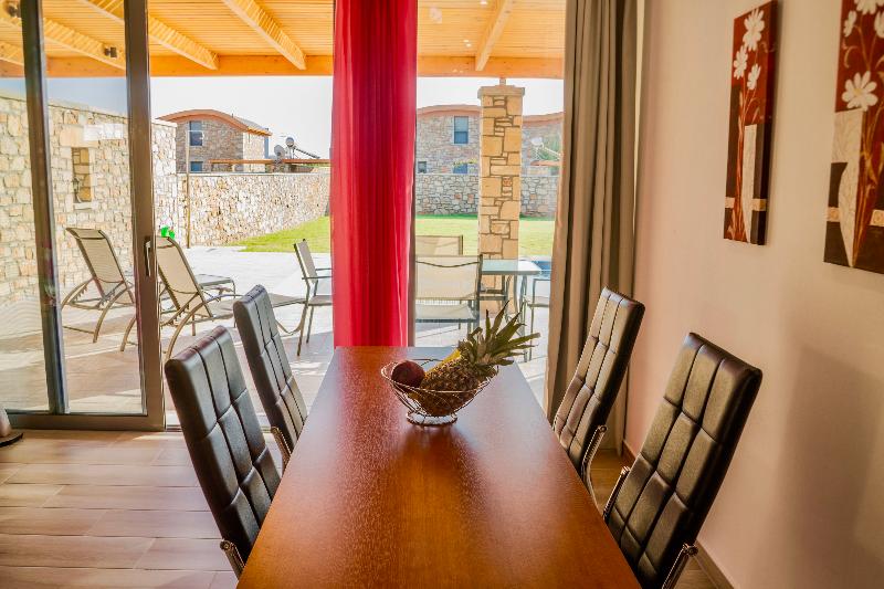 Вилла Superior 1 Спальня, Estrella Villas