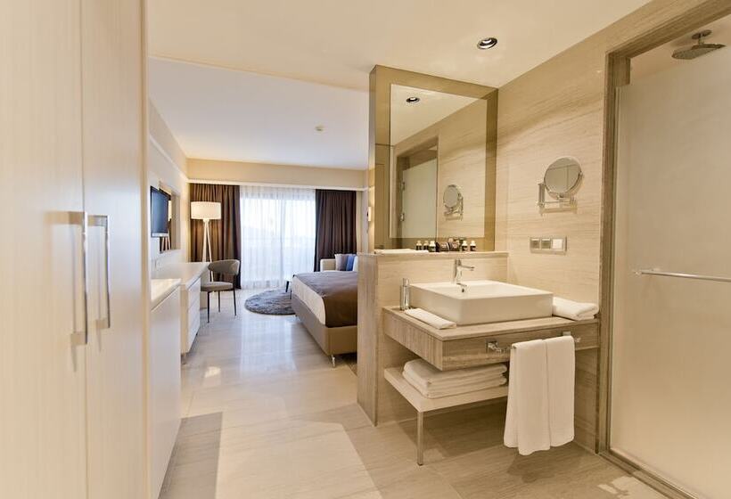 オーシャンビュースタンダードルーム, Akra Fethiye Tui Blue Sensatori - Ultra All Inclusive