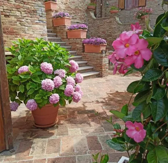 Standard Yhden Hengen Huone, Albergo Diffuso Borgo Montemaggiore