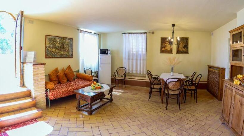 Номер Стандарт, Albergo Diffuso Borgo Montemaggiore