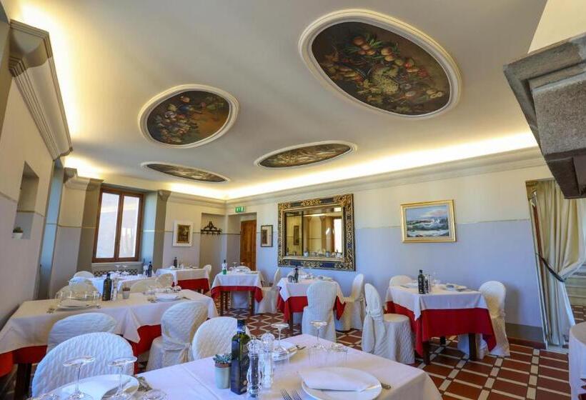 חדר סטנדרט, Albergo Diffuso Borgo Montemaggiore