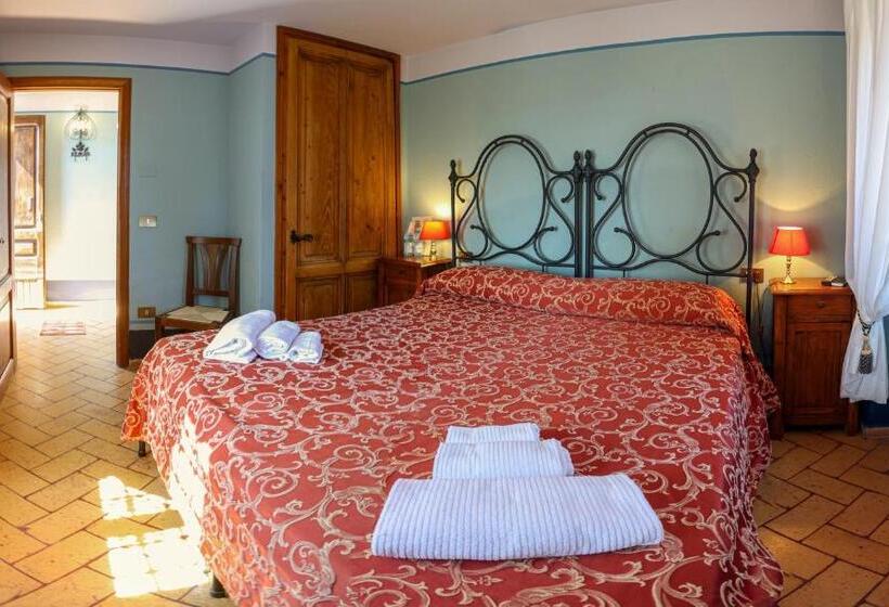 חדר סטנדרט, Albergo Diffuso Borgo Montemaggiore