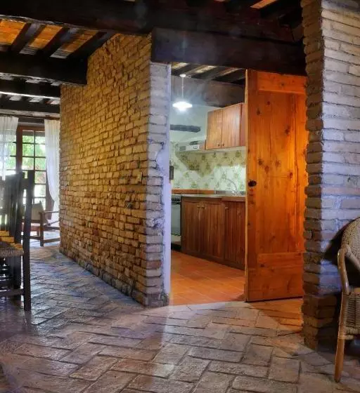 Huoneisto 2 Makuuhuonetta, Albergo Diffuso Borgo Montemaggiore