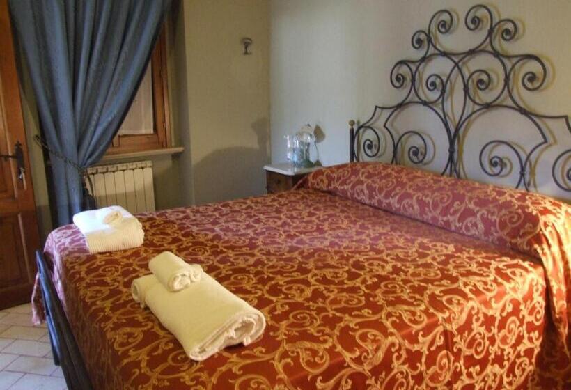 חדר סטנדרט, Albergo Diffuso Borgo Montemaggiore