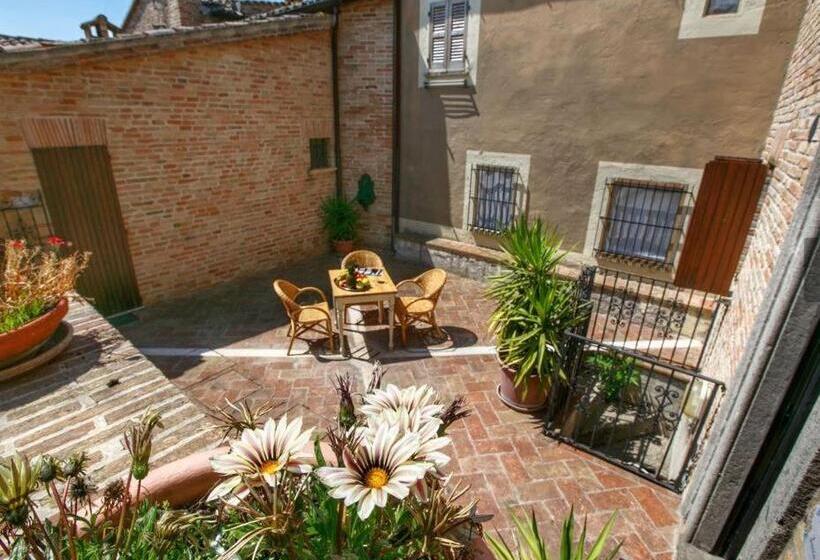 Номер Стандарт, Albergo Diffuso Borgo Montemaggiore