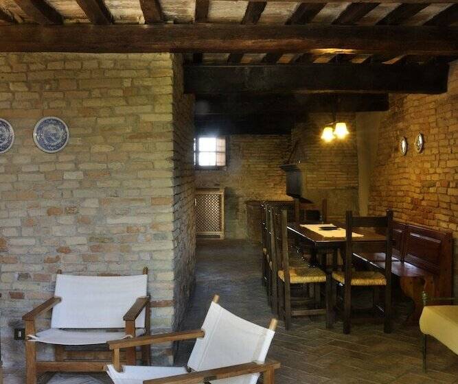 Апартаменты 2 Спальни, Albergo Diffuso Borgo Montemaggiore