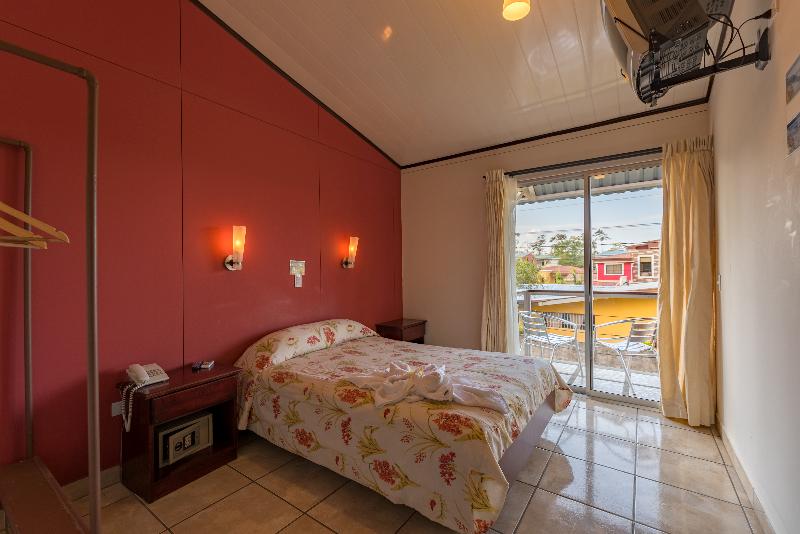 غرفة قياسية, Arenal Rabfer